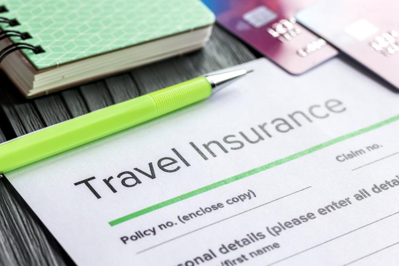 Travel Insurance Checklist for Canadian Snowbirds